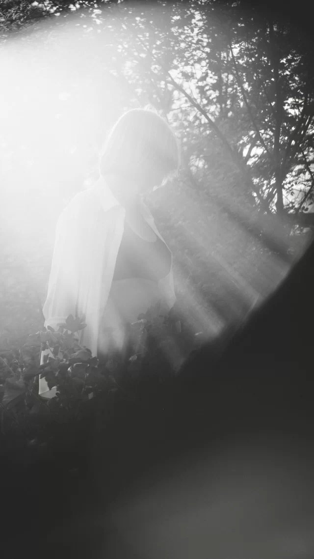 Todo lo importante ocurre en silencio: 
el crecimiento de las plantas, 
la gestación de la vida, 
el amor más profundo.
- Pablo d´Ors-

La magia de cada sesión de embarazo
Esta vez con Andrea🫀
 
#fotografiaterapeutica #fotografiaembarazo #embarazada #maternidad #alumbrar @pablodors